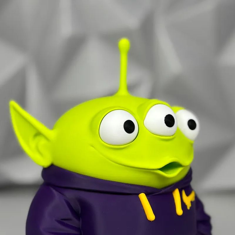 Boneco Alienígena Verde de Moletom